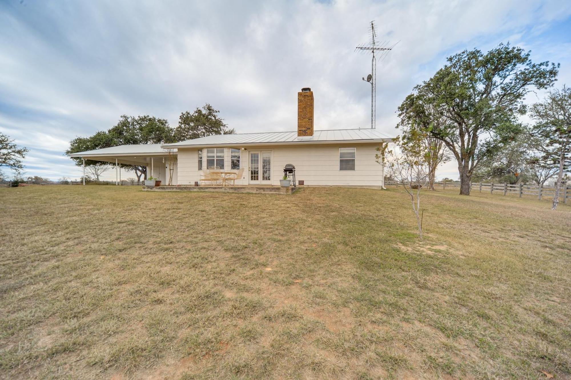 弗雷德里克斯堡Historic Hoffmann Ranch Haus Near Wineries!别墅 外观 照片