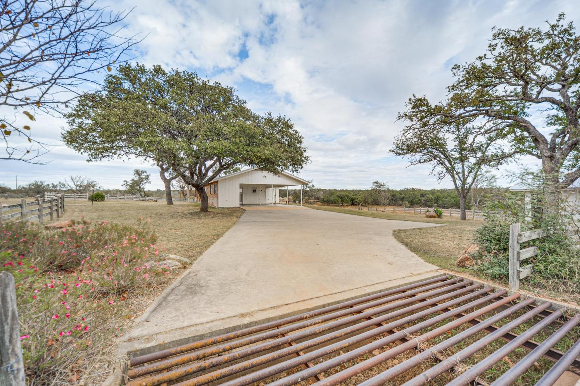 弗雷德里克斯堡Historic Hoffmann Ranch Haus Near Wineries!别墅 外观 照片