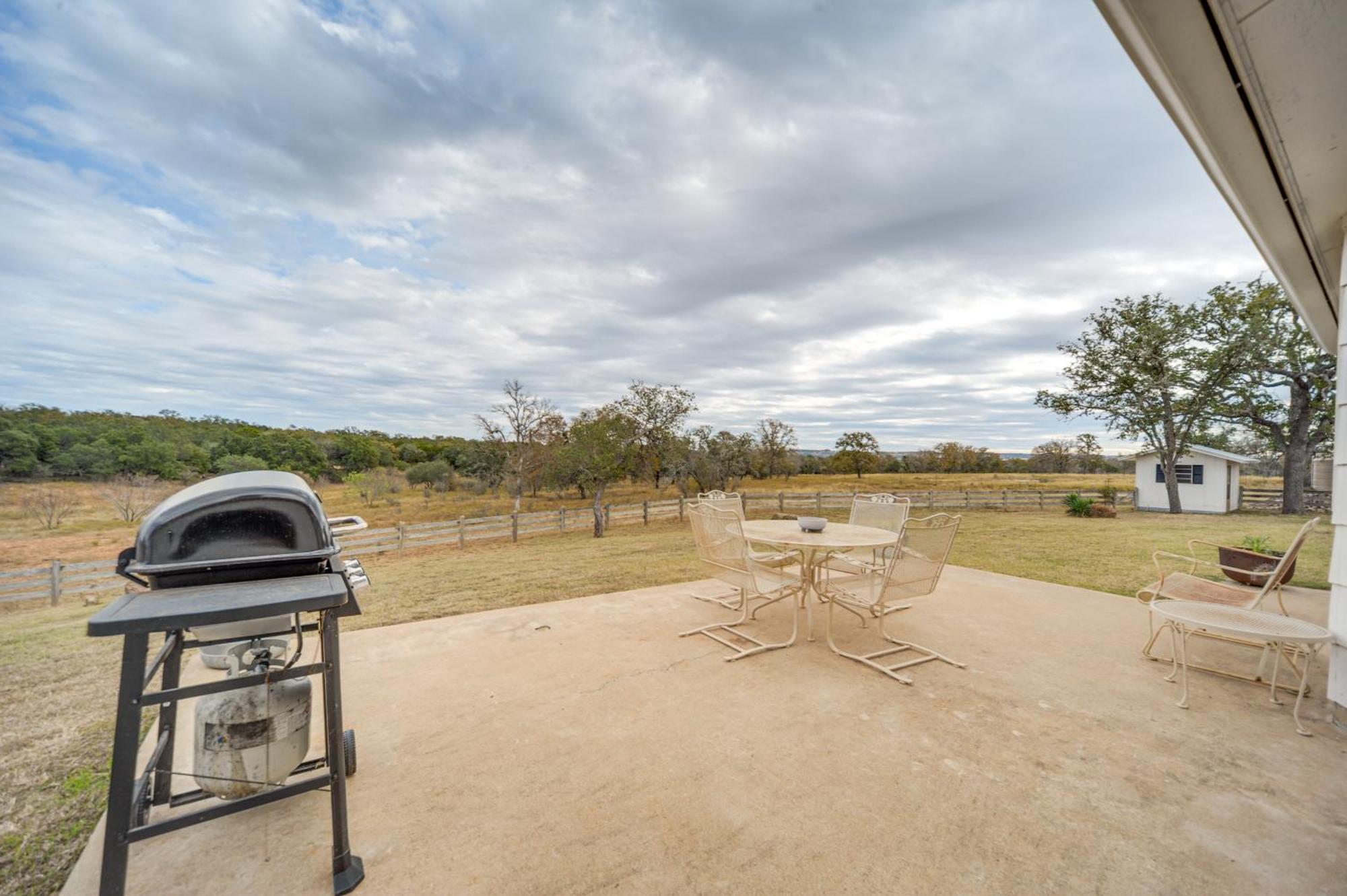 弗雷德里克斯堡Historic Hoffmann Ranch Haus Near Wineries!别墅 外观 照片